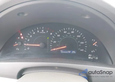 2009 Toyota Camry Le z USA, uszkodzony, nr VIN 4T1BE46K89U852284